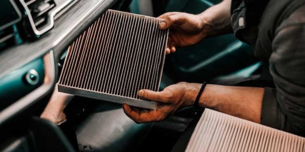 فیلتر کابین چیست و چه وظیفه ای در خودرو دارد؟